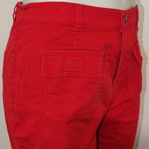4/$20 • ROCK & ROSE • Red Hot Cropped Capri Jeans - Picture 4 of 8